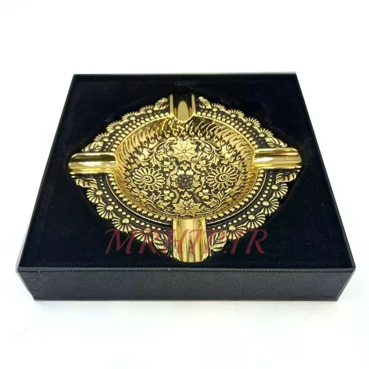 زیرسیگاری مدل زورو طلایی طرح گل کد a220034