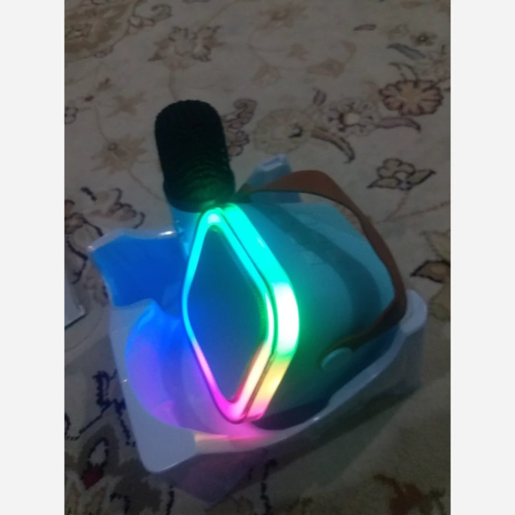 اسپیکر RGB مدل K12 با میکروفن با کیفیت وایرلس و حالت تغییر صدا
