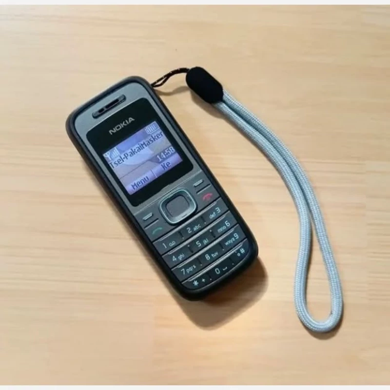 نوکیا 1208 صفحه رنگی اصلی(گارانتی دار) (پس کرایه)