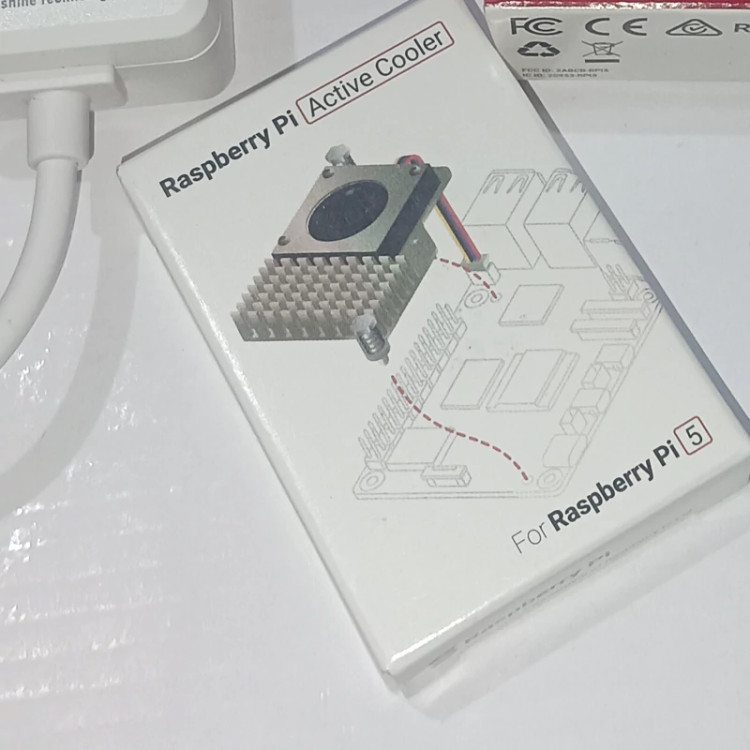 فن اورجینال رزبری پای 5 Active cooler