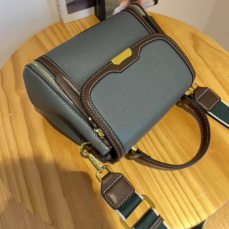 کیف دستی زنانه وارداتی جنس چرم