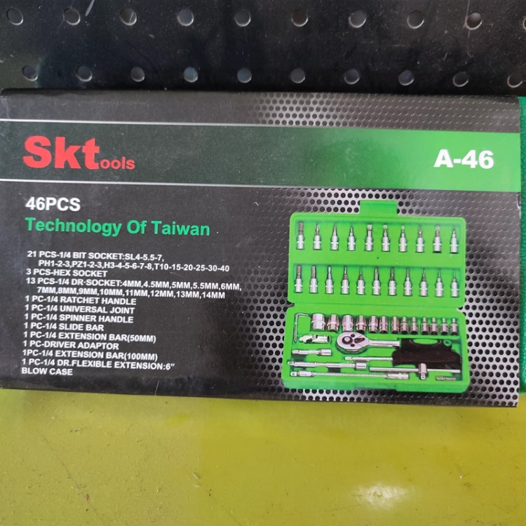 جعبه بکس 46 پارچه skt و پرو باس و کریتور و میلواکی یک چهارم خرید عمده ابزار برقی و ابزار دستی از بندر گناوه و جعبه بکس