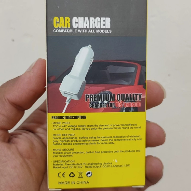 شارژر فندکی ماشین و خودرو دارای یک پورت یو اس بی و کابل میکرو و سوزنی