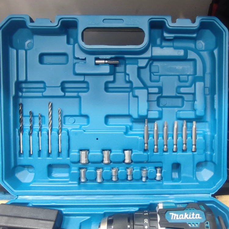 دریل شارژی ماکیتا 36 ولت ماکیتا براشلس چکشی (طرح ماکیتا makita ست دریل ( خرید عمده ابزار برقی گناوه مارکت )