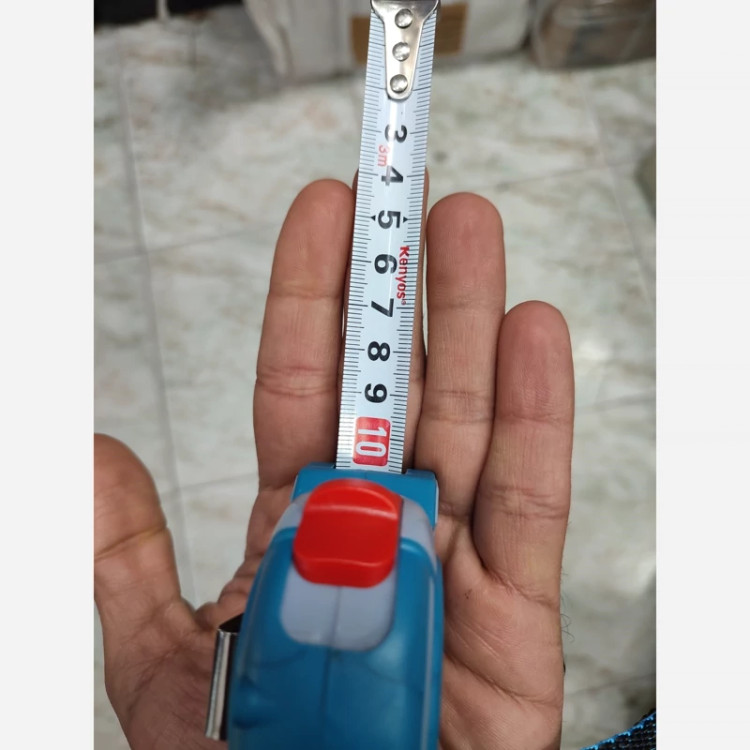 متر 5 متری و سه متری کینیوس ( خرید عمده و تکی متر گناوه مارکت )