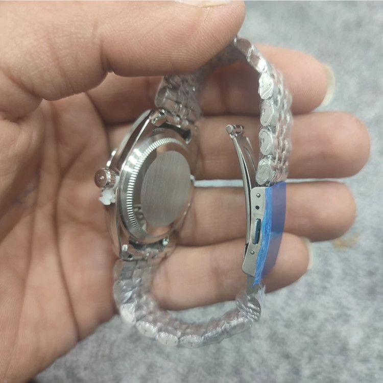 ساعت مچی زنانه رولکس ( خرید عمده و تکی ساعت مچی گناوه مارکت )