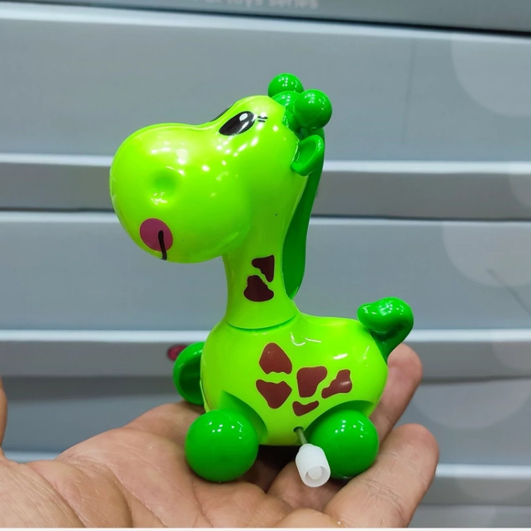 زرافه کوکی کفش دوزک نخ کش خرچنک نخ کش لاکپشت کوکی چراغ دار اسب و خرگوش اسباب بازی کفش دوزکی کیفیت خوب در زنگ ها مختلف