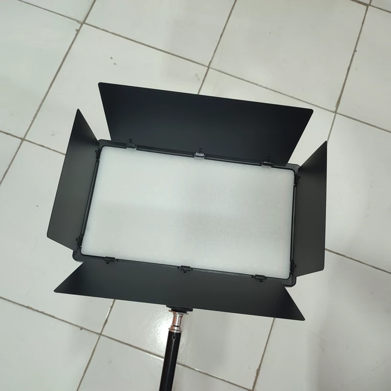 نور ثابت ال ای دی مدل pro 600 ( خرید عمده نول ثابت گناوه مارکت )