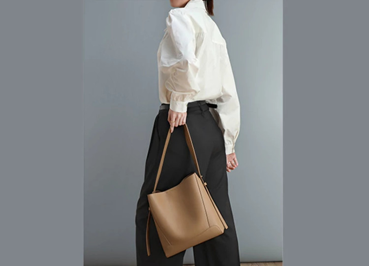 کیف دوشی زنانه چرمی با ظرفیت بزرگ new women's leather shoulder crossbody bag 5478