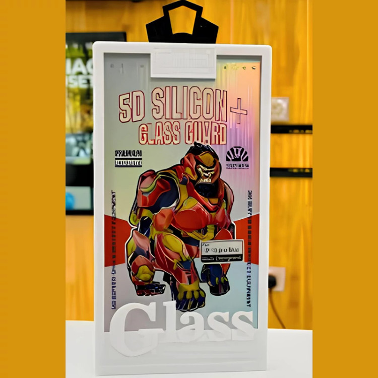 محافظ صفحه نمایش ایربگ دار آیفون 15 موکوسون 5D Silicon Plus