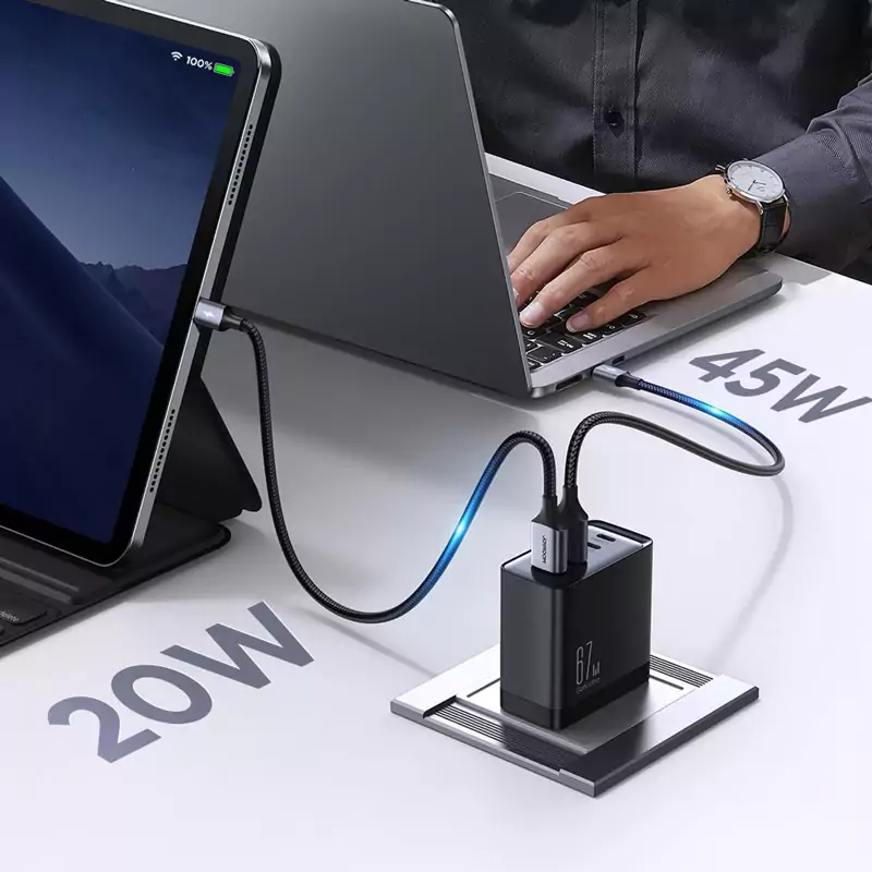 شارژر دیواری تایپ سی و یو اس بی 67 وات با کابل دو سر تایپسی جویروم TCG02