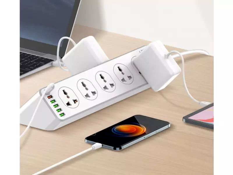 چندراهی برق 10 سوکت، 5 یواسبی و 1 تایپسی الدنیو Ldnio Power Strip 2500W 2m UK Plug SC10610