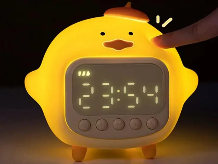 چراغ خواب سیلیکونی و ساعت زنگدار دیجیتالی فانتزی رومیزی C15 Cartoon Duck Alarm Clock Silicone Night Light