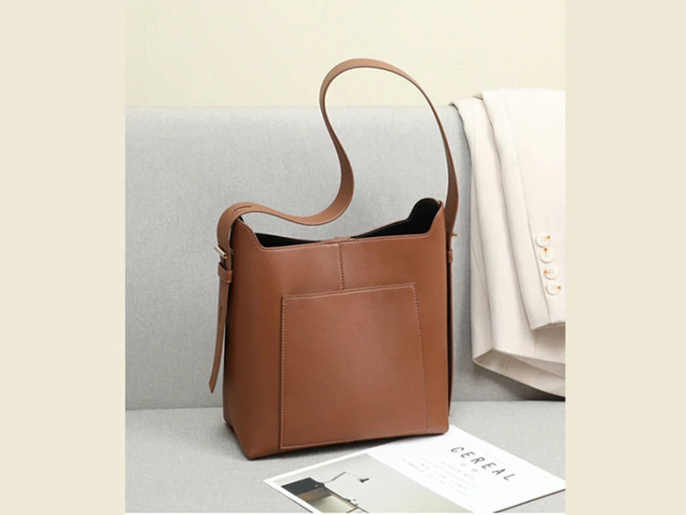 کیف دوشی زنانه چرم با ظرفیت بزرگ و طراحی ساده New Women's Leather Bucket Bag Large Capacity 5345
