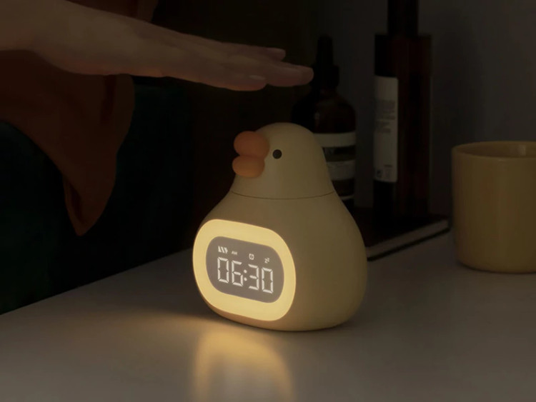 چراغ خواب فانتزی سیلیکونی و ساعت زنگدار دیجیتالی رومیزی شارژی Bedside Clock Night Light Ornament Alarm Multifunction...