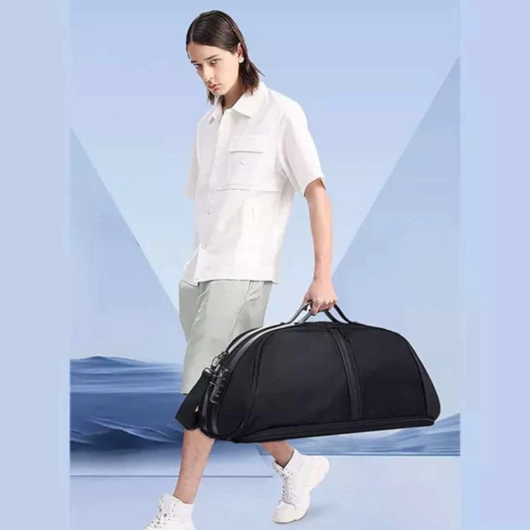 کیف باشگاه حرفه ای ضدآب با قابلیت جدا سازی وسایل بنج BG-77178