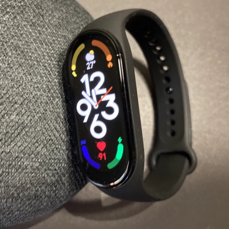 ساعت هوشمند اورجینال mi band 7 شیائومی