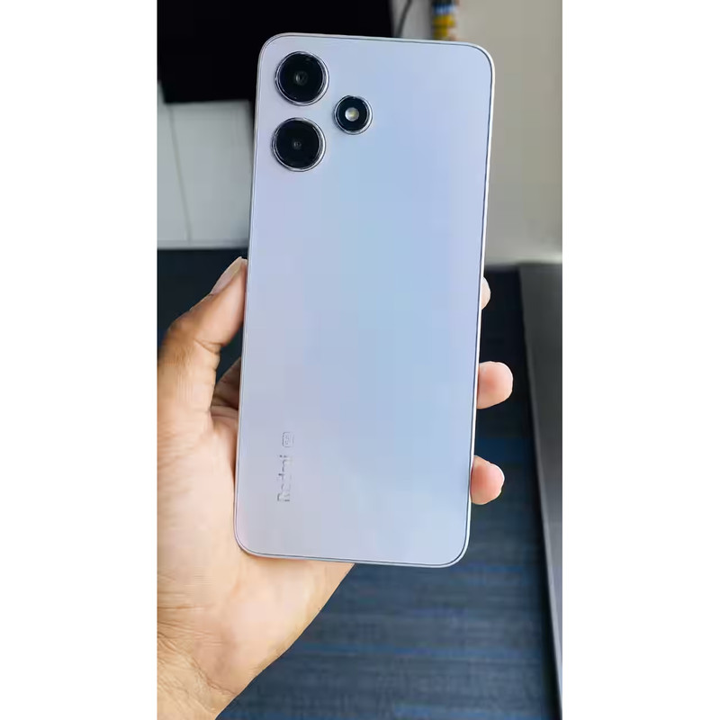 گوشی موبایل شیائومی مدل Redmi 12 5G دو سیم کارت ظرفیت 256 گیگابایت و رم 8 گیگابایت - گلوبال - نسخه به همراه شارژر