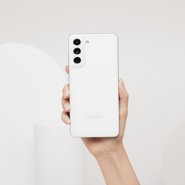 گوشی موبایل سامسونگ مدل Galaxy S21 FE 5G دو سیم کارت ظرفیت 128 گیگابایت و رم 6 گیگابایت