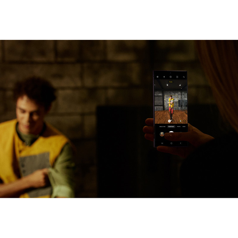 گوشی موبایل سامسونگ مدل Galaxy S23 Ultra دو سیم کارت ظرفیت 256 گیگابایت و رم 12 گیگابایت به همراه شارژر 45 وات سامسونگ - ویتنام