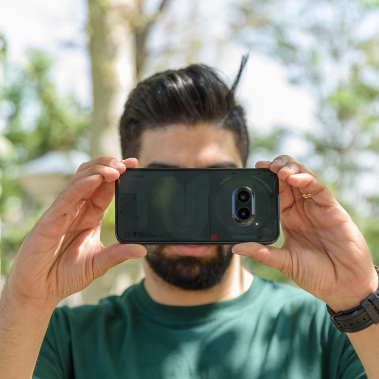 گوشی موبایل ناتینگ مدل Phone 2a دو سیم کارت ظرفیت 256 گیگابایت رم 12 گیگابایت - به همراه شارژر 65 وات ناتینگ