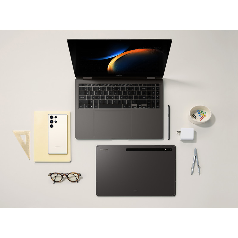 گوشی موبایل سامسونگ مدل Galaxy S23 Ultra دو سیم کارت ظرفیت 512 گیگابایت و رم 12 گیگابایت به همراه شارژر 45 وات سامسونگ - ویتنام