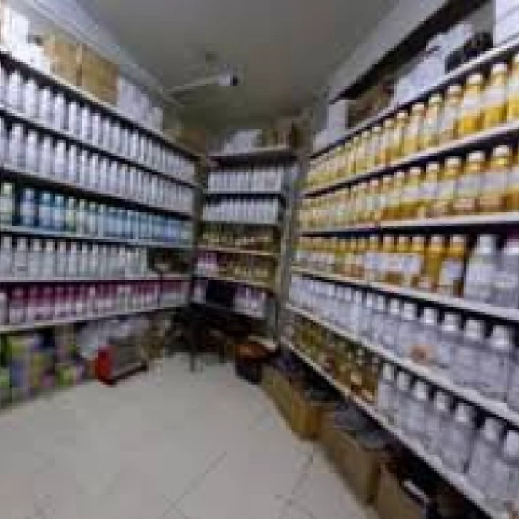 عطر بلک افغان اورجینال 100درصدی تضمینی 5گرمی مردانه و زنانه اصل درجه یک با گرید A باضمانت 100 در صد دبی لنج امارات قطر