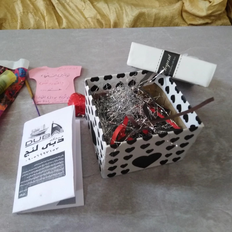 عطر مولکول 02 اصلی درجه یک و اصل 5گرمی بسیار عالی با ماندگاری بالا و تضمینی خط بو عالی برای افراد خاص دبی لنج امارات قطر