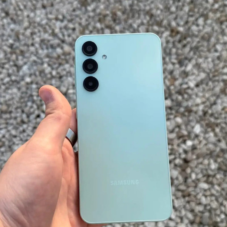 گوشی موبایل سامسونگ مدل Galaxy A16 4G دو سیم کارت ظرفیت 128 گیگابایت و رم 6 گیگابایت - ویتنام