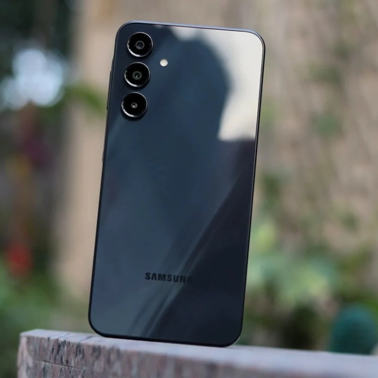گوشی موبایل سامسونگ مدل Galaxy A16 4G دو سیم کارت ظرفیت 128 گیگابایت و رم 6 گیگابایت - ویتنام