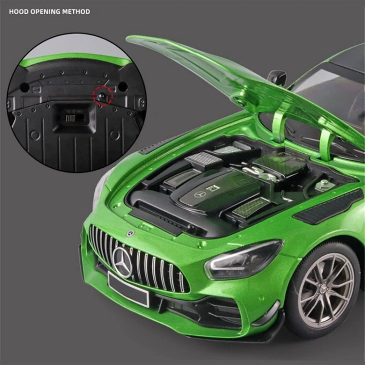 ماشین بازی مدل ercedes-Benz GTR 1:18