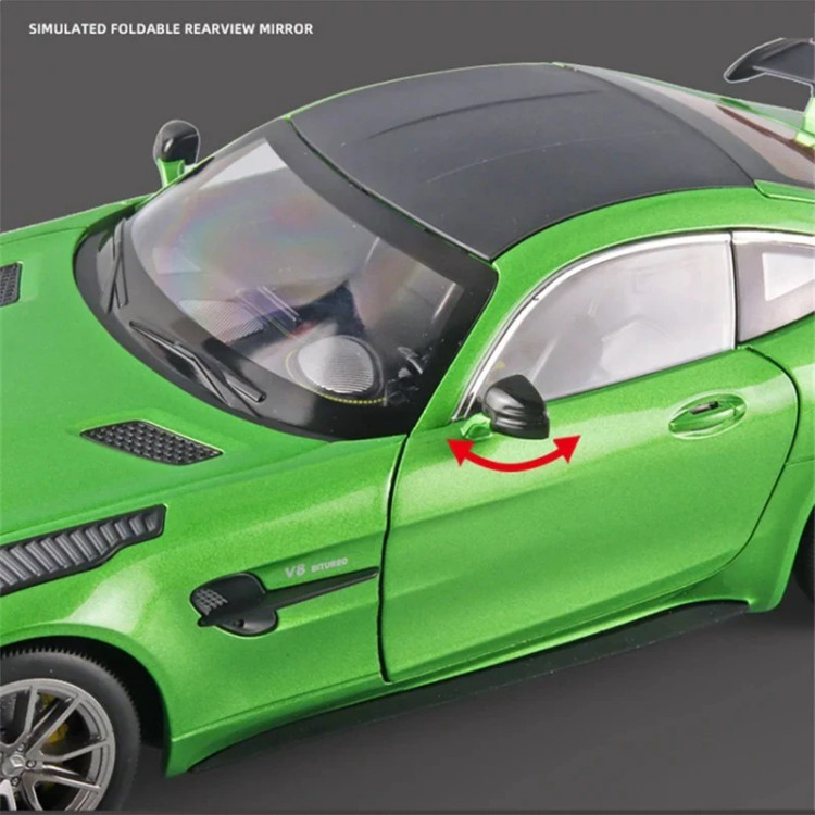 ماشین بازی مدل ercedes-Benz GTR 1:18