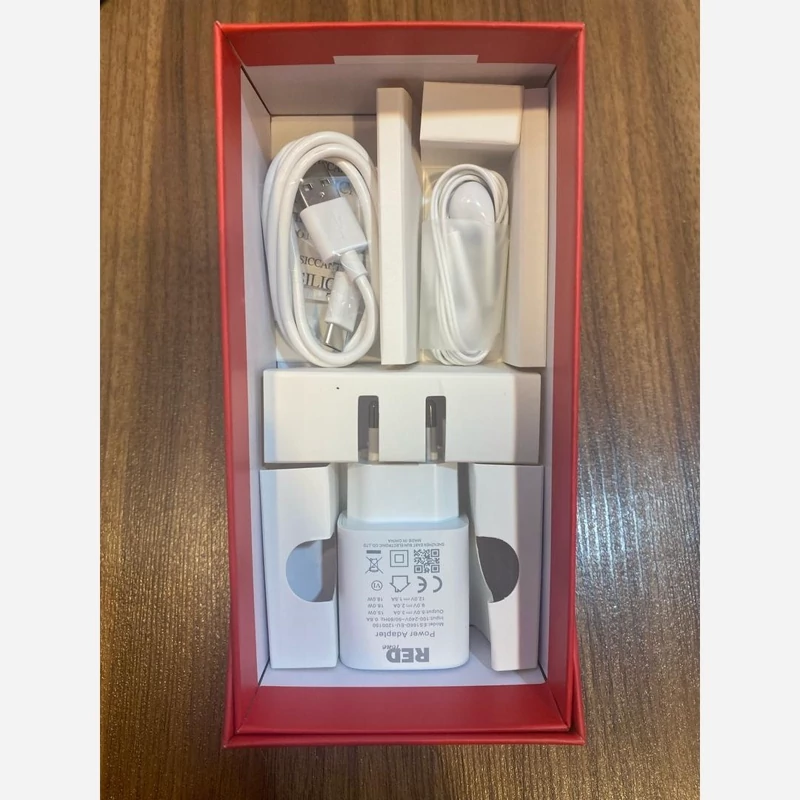 گوشی موبایل ردتون مدل RedTone L10 دو سیم کارت ظرفیت 128 گیگابایت و رم 4 گیگابایت -توسعه تا 8 گیگ رم