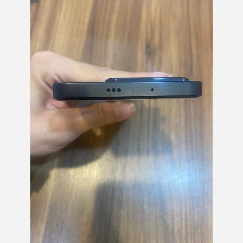 گوشی موبایل ردتون مدل RedTone L10 دو سیم کارت ظرفیت 128 گیگابایت و رم 4 گیگابایت -توسعه تا 8 گیگ رم