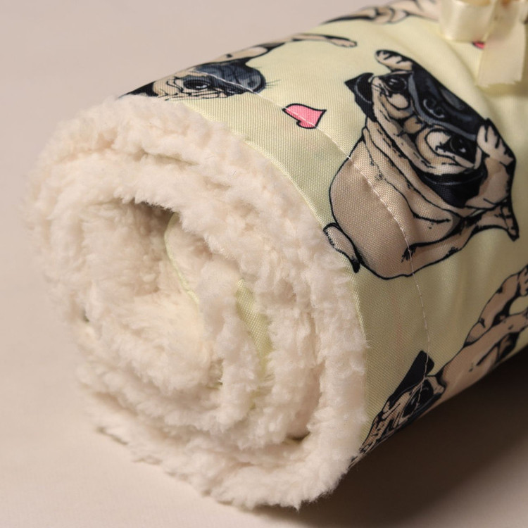 پتو سگ مدل Pug