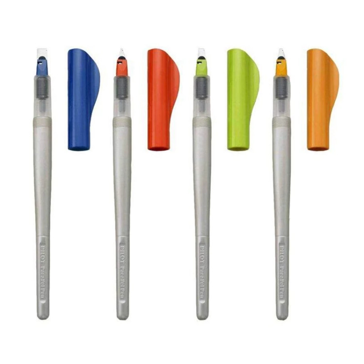 قلم خوشنویسی پایلوت مدل parallel کد P6321 به همراه جوهر یدک مجموعه 5 عددی