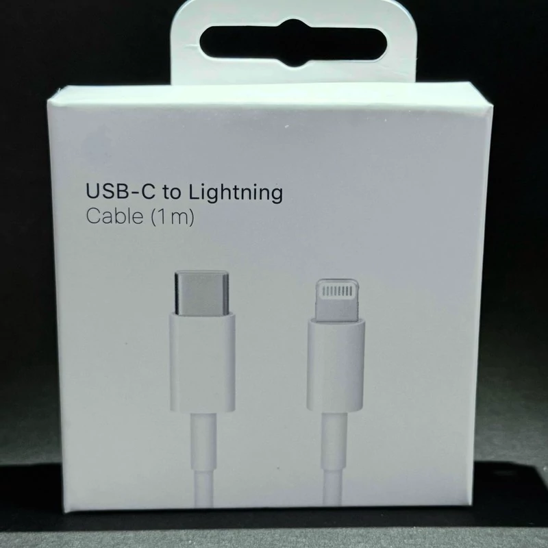 کابل تبدیل USB-C به لایتنینگ مدل MUQ1 طول 1 متر