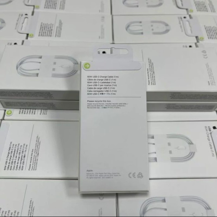 کابل USB-C مدل Airpods 4 طول 1 متر