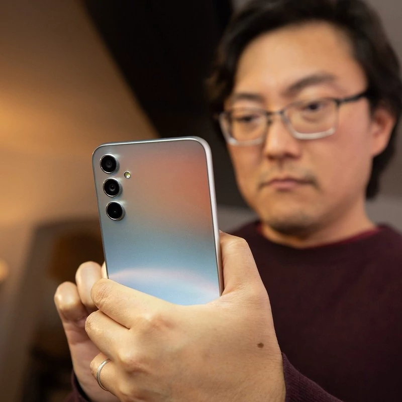گوشی موبایل سامسونگ مدل Galaxy A05s دو سیم کارت ظرفیت 64 گیگابایت و رم 4 گیگابایت به همراه شارژر 25 وات سامسونگ