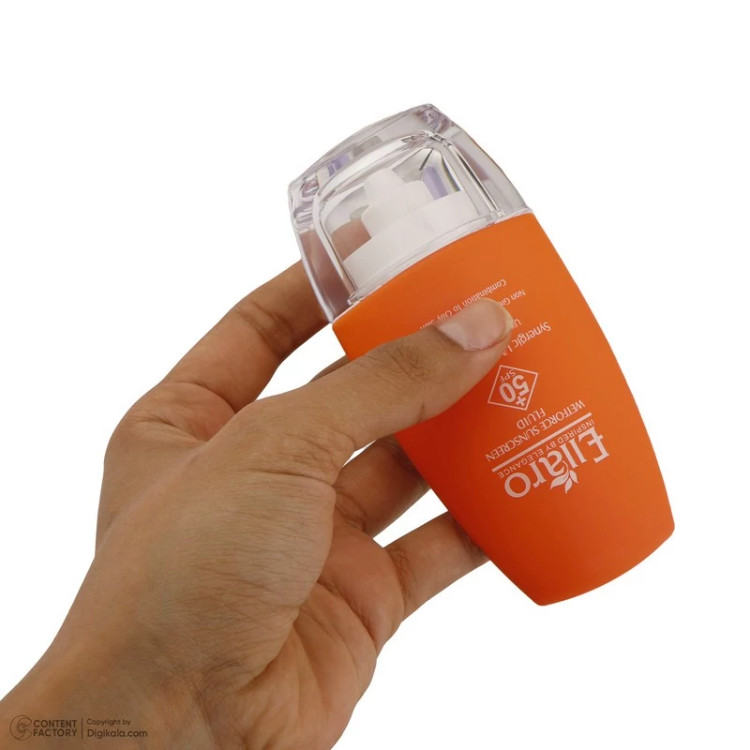 فلوئید ضد آفتاب بدون رنگ الارو SPF50 مدل Ultra Light تحت لیسانس محافظ UVA ،UVB، مرطوبکننده مناسب پوستهای چرب و مختلط