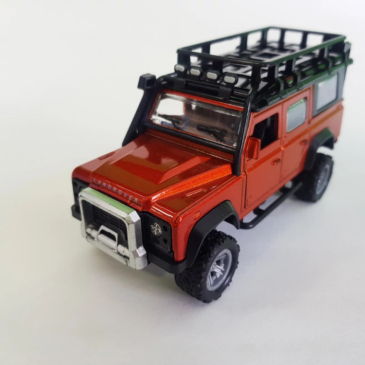 ماشین بازی مدل JEEP LAND ROVER طرح پاژن استیشن