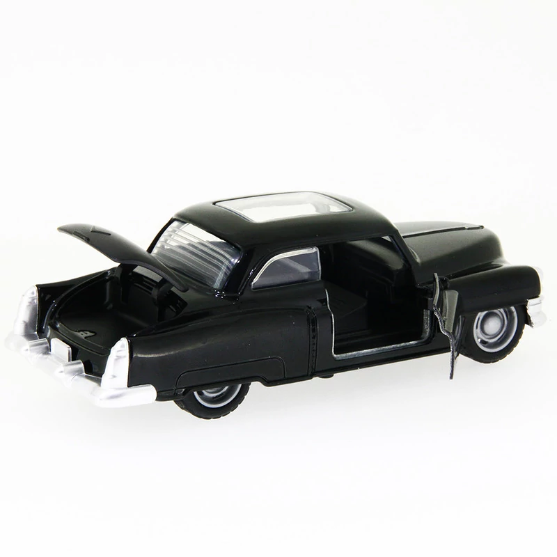 ماشین بازی مدل کادیلاک الدرادو 1950 کد CADILLAC ELDORADO پس کرایه