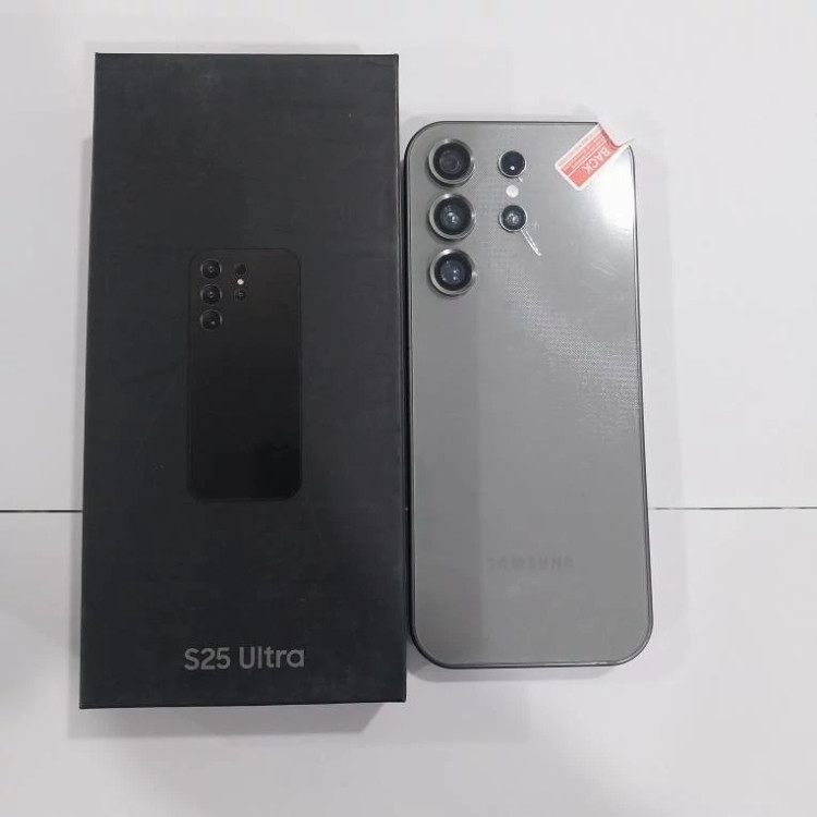 گوشی دکمه ای هوشمند s25 ultra