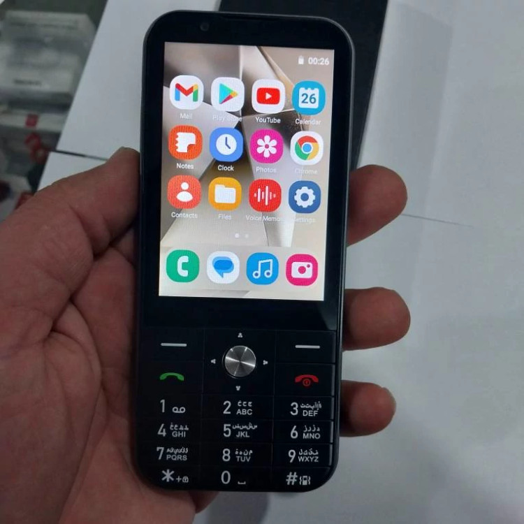 گوشی اندرویدی s25 ultra با صفحه کلید فیزیکی