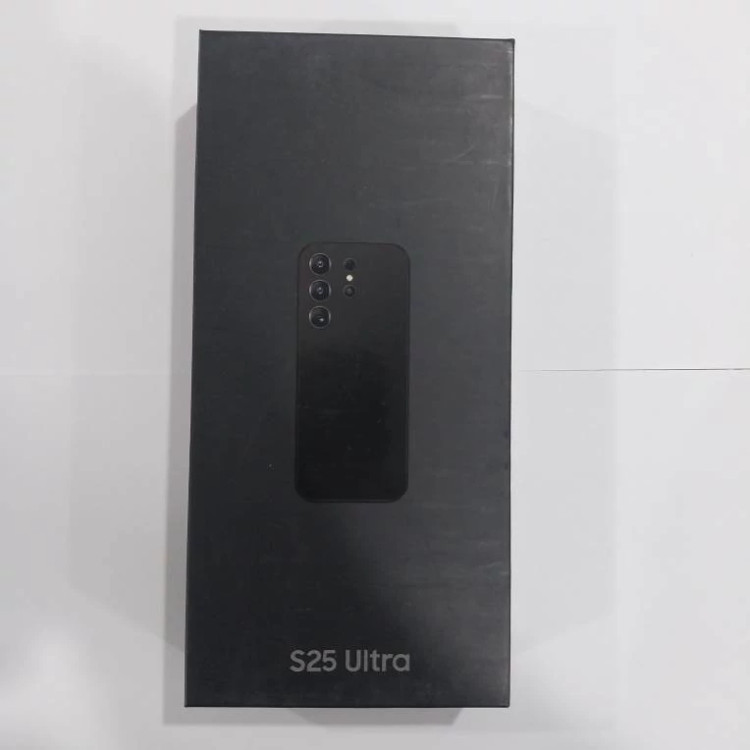 گوشی اندرویدی s25 ultra با صفحه کلید فیزیکی