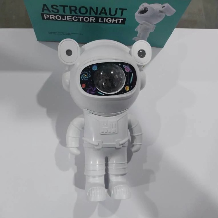 چراغ خواب فضانورد کهکشانی ASTRONAUT PROJECTOR LIGHT
