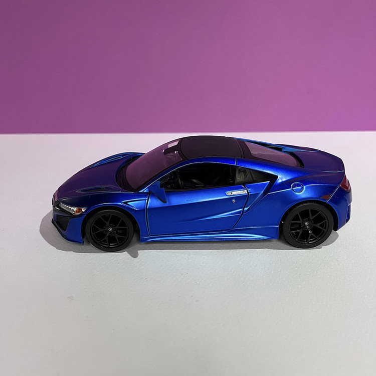 ماکت ماشین مایستو مدل آکورا NSX