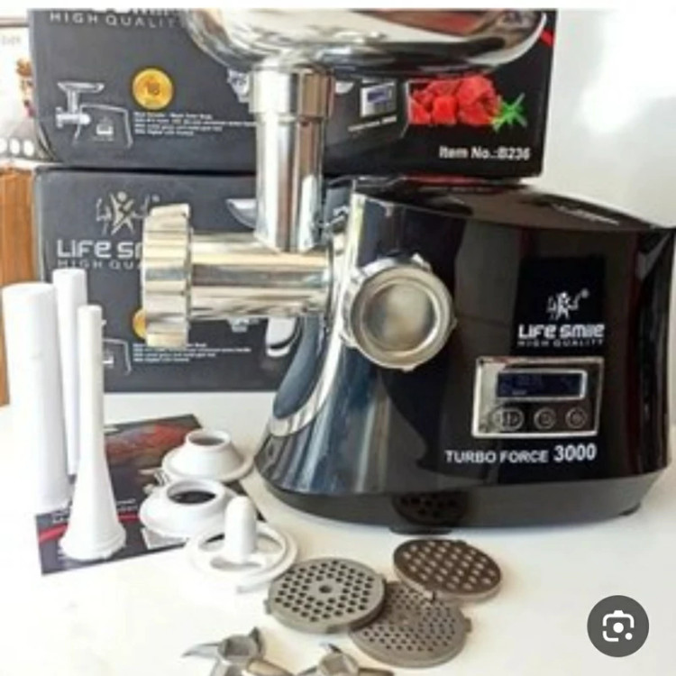 چرخ گوشت لایف اسمال، مدل B236 قدرت 1400 وات