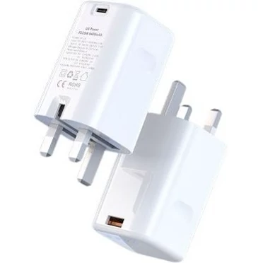 پاور آداپتور همراه با ظرفیت 6400 میلی‌آمپر ساعت