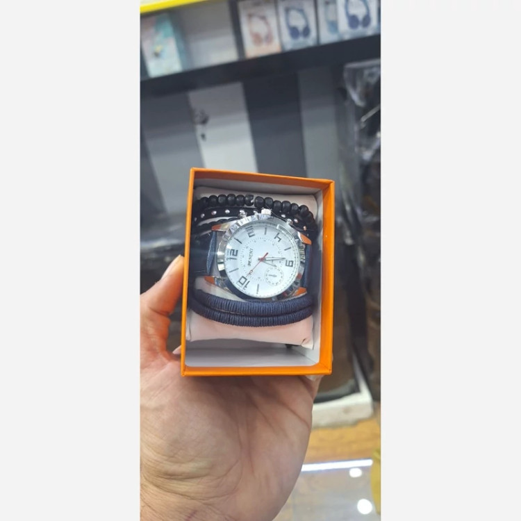 ست کادویی مردانه ساعت انالوگ دستبند